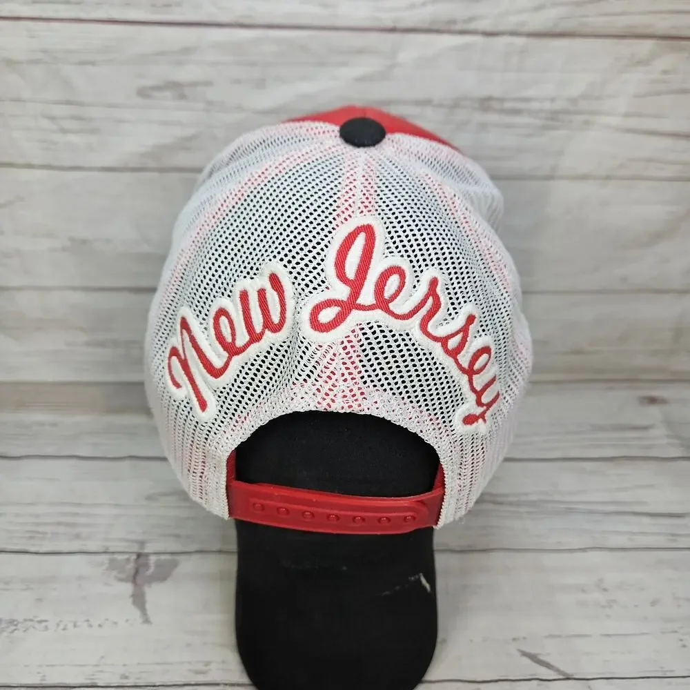 Reebok NHL New Jersey Red Devils Mesh Snapback Hat
